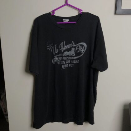Old Navy Polera Manga corta diseño vintage