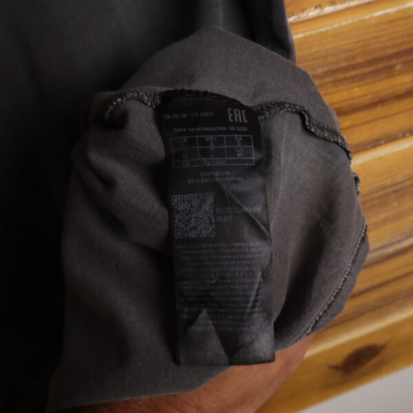 GUESS polera manga corta