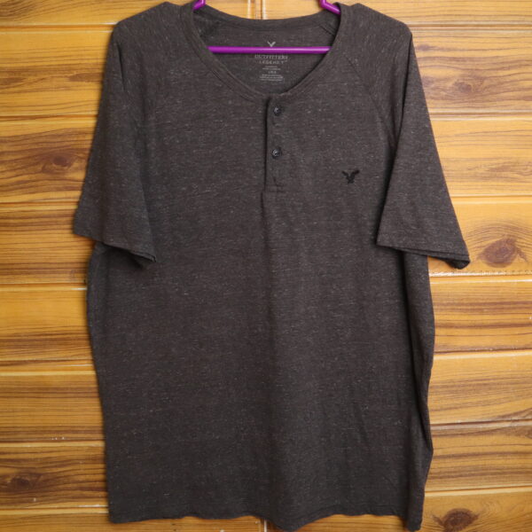 IMG_3989 AMERICAN EAGLE Outfitters polera manga con botones