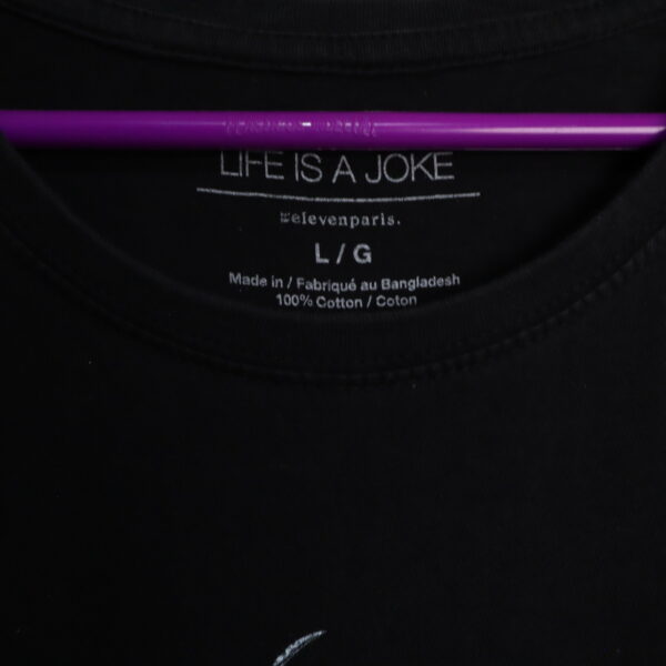 LIFE IS A JOKE polera manga corta
