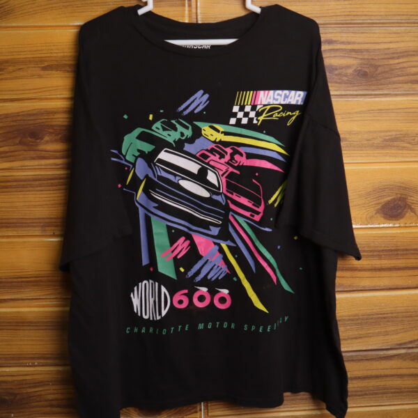 NASCAR con detalle polera manga corta