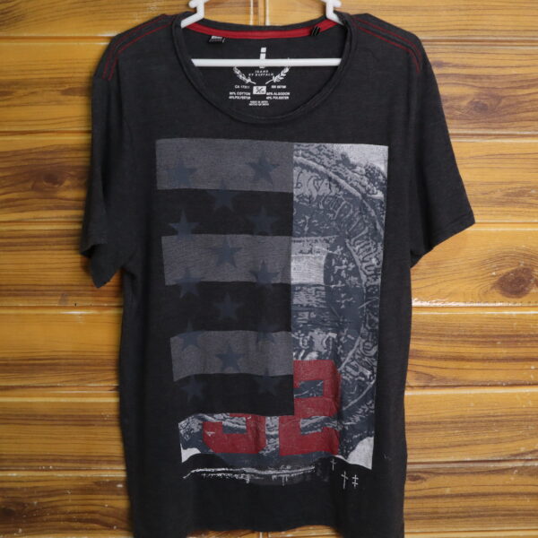 JEANS by Buffalo polera manga corta