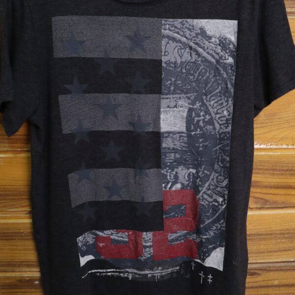 JEANS by Buffalo polera manga corta