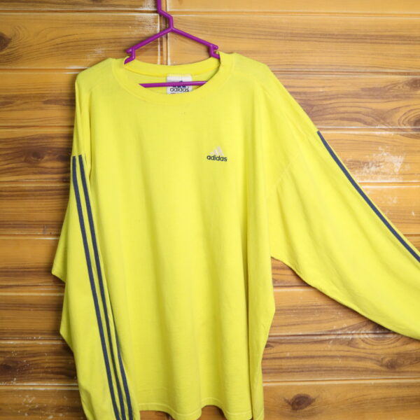 Adidas polera manga larga VINTAGE