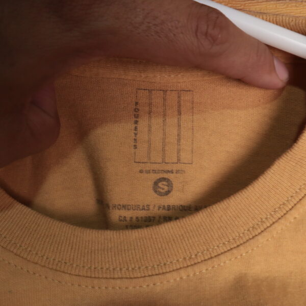 Foureyes Polera manga corta con diseño