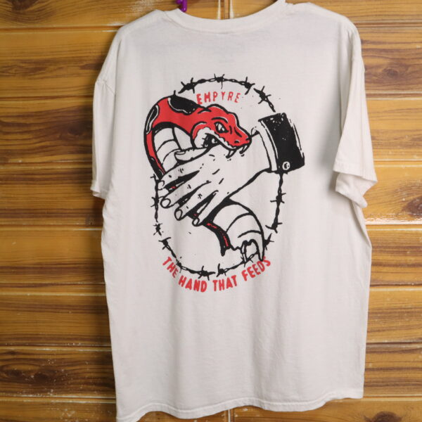 Empyre | Polera manga corta con diseño