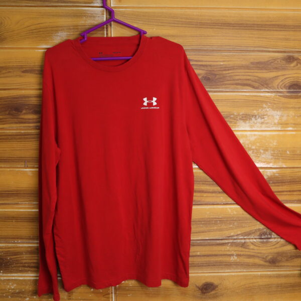 IMG_9978 Under Armour | Polera deportiva manga larga