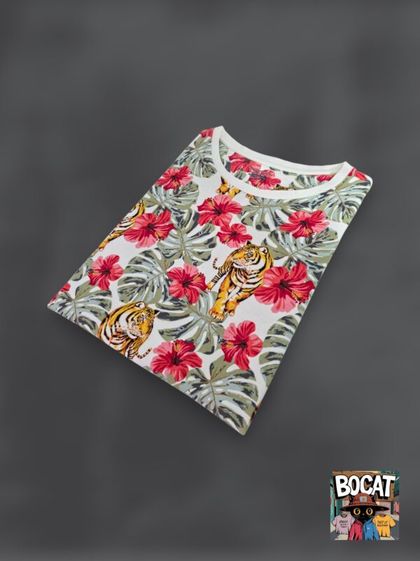 20260220_172936 ⭐NO BOUNDARIES⭐ | Polera manga corta| Talla S |